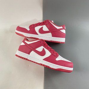 Nike Dunk Low  Pink Sneakers